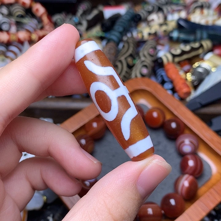 玛瑙/玉髓未镶嵌发一个
