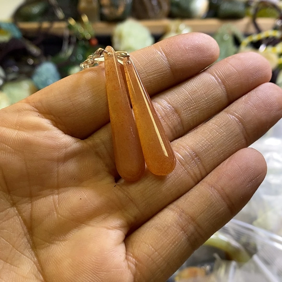 岫玉未镶嵌耳环耳环