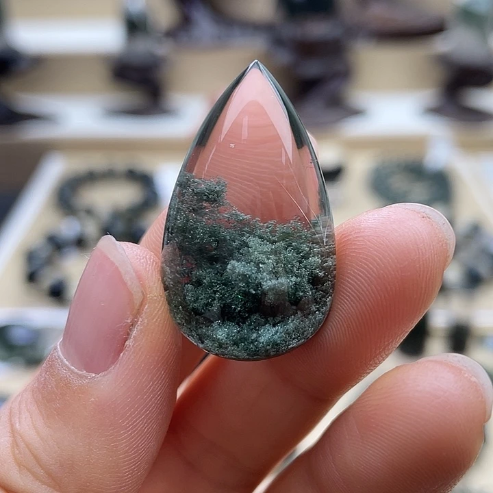 未镶嵌颈饰水晶绿幽灵聚宝盆水滴