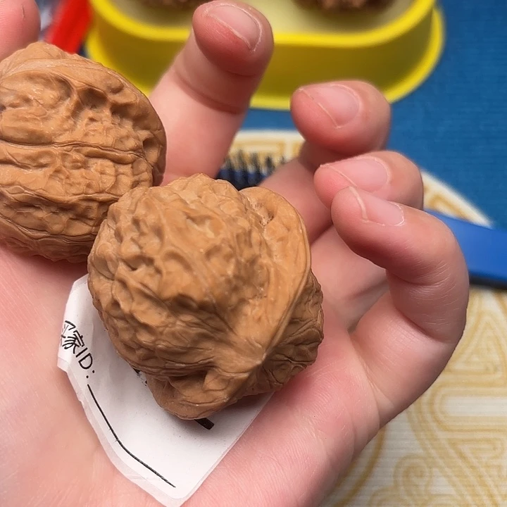 雪***峰吊坠文玩核桃核桃