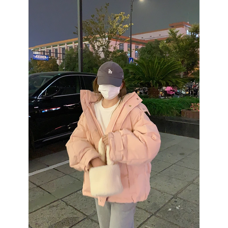 大小姐77 jue美！两个色都好看你们等的粉色奶黄色羽绒服