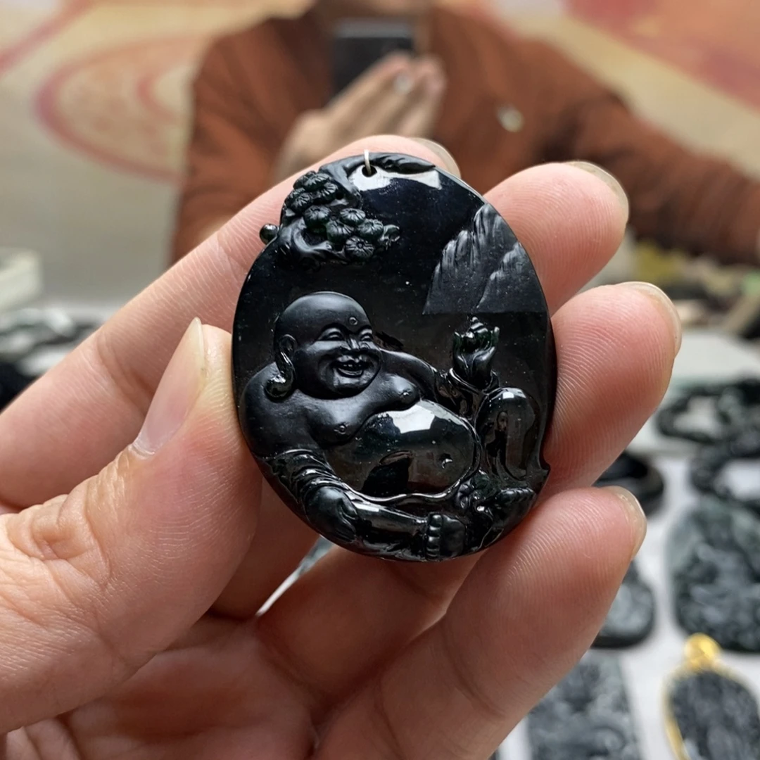 翡翠未镶嵌颈饰逍遥佛