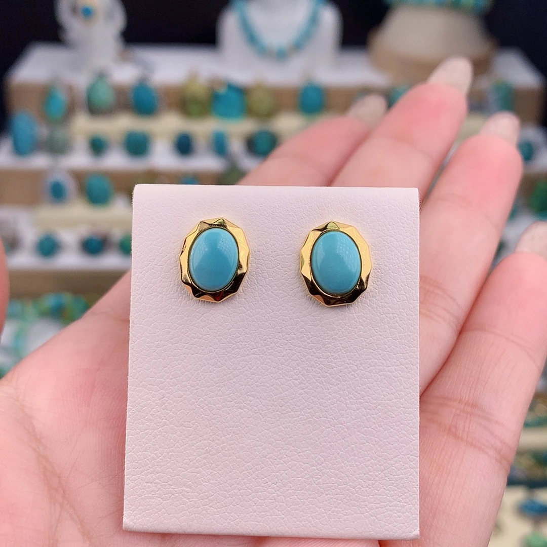 绿松石未镶嵌耳饰