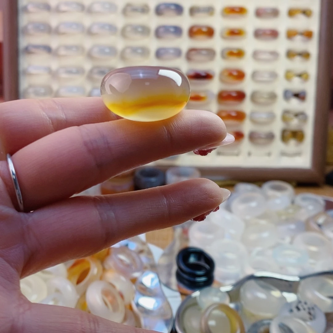 玛瑙/玉髓戒指未镶嵌甜****?