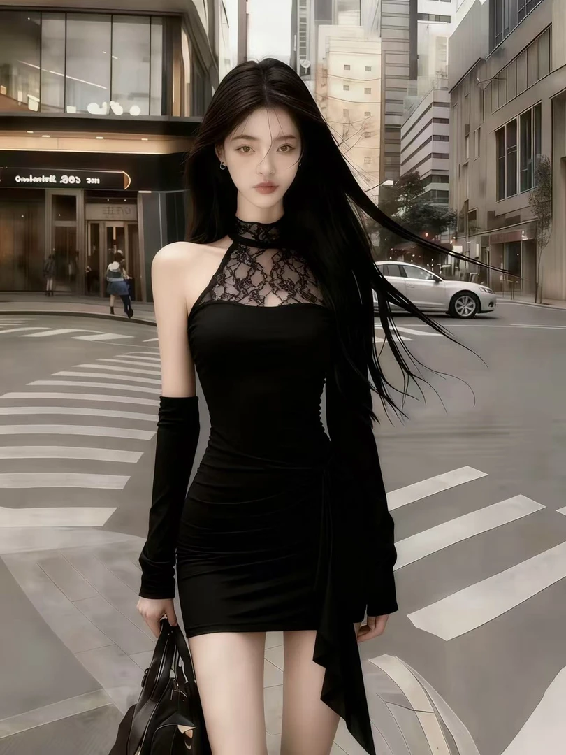 秋季新款轻奢时尚性感辣妹风黑色蕾丝圆领长袖修身收腰包臀连衣裙