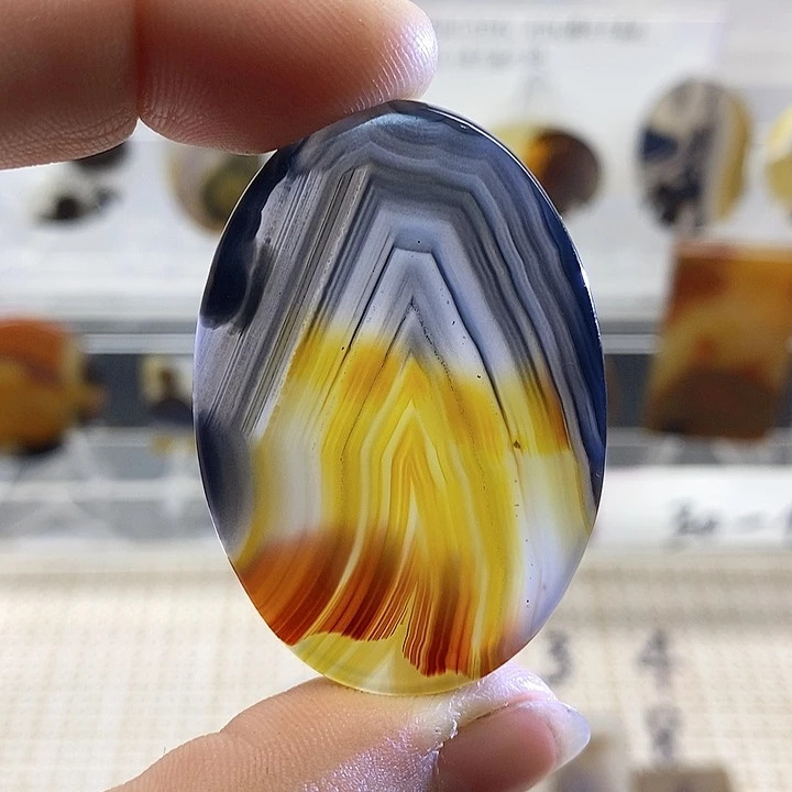 未镶嵌颈饰玛瑙/玉髓