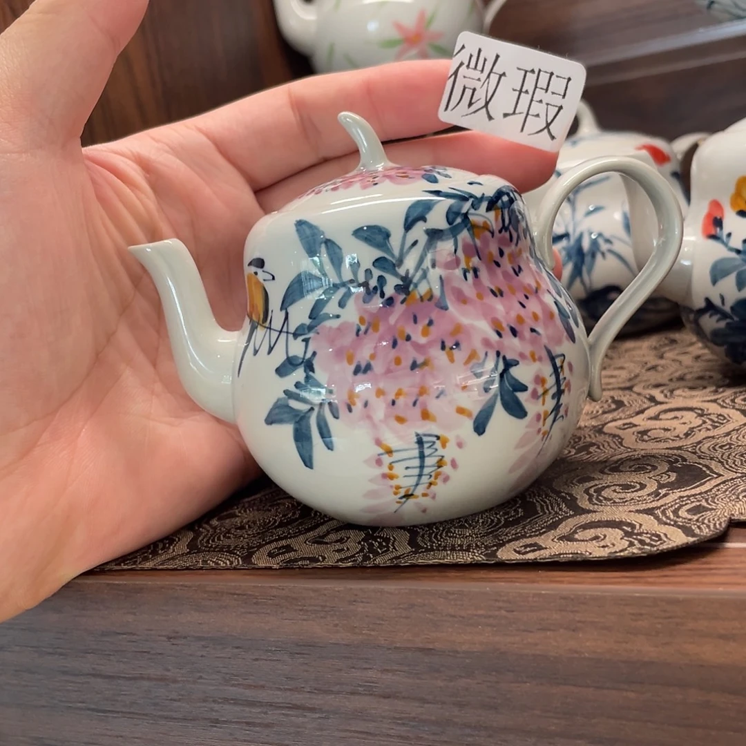 釉下手绘茶具微瑕