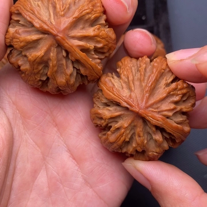 文玩核桃吊坠文玩