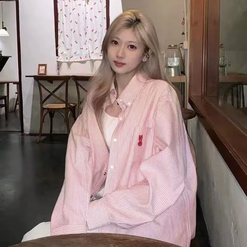 清！清！捡漏韩系甜美兔子刺绣条纹衬衫女早秋宽松小众气质上衣开衫