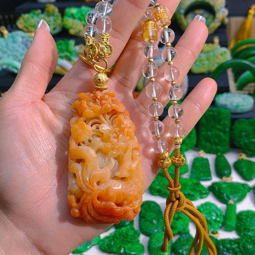 【闪购商品】翡翠颈饰未镶嵌红翡九尾
