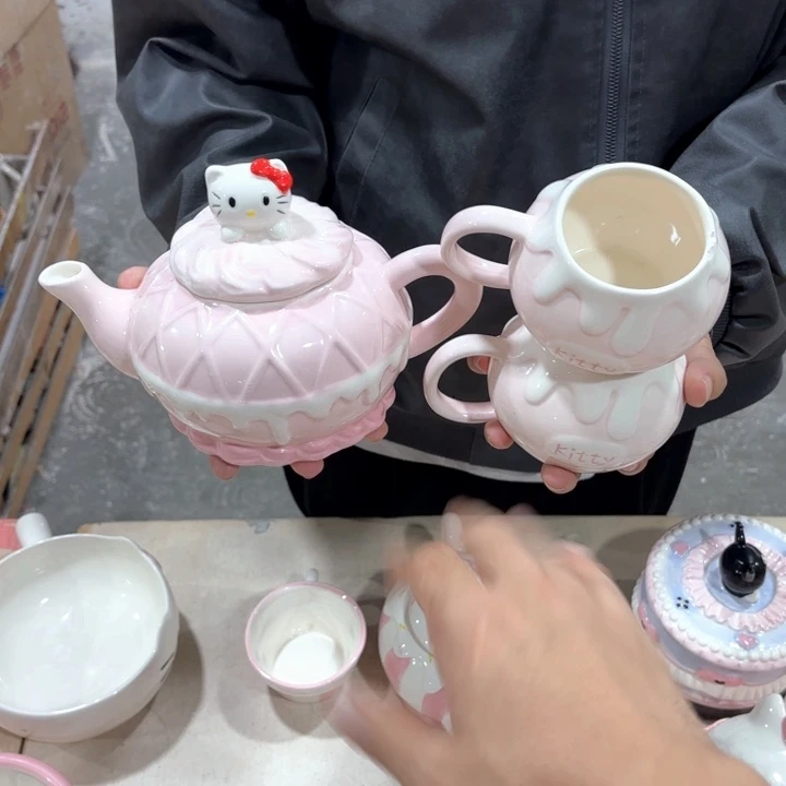 我们都是在这里关注起来