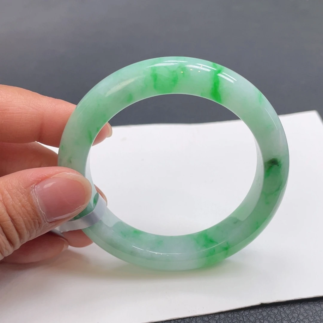 *****翡翠手镯未镶嵌缅甸翡翠