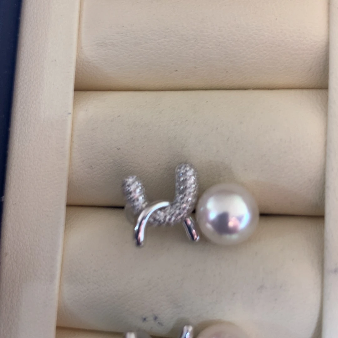 银S925镶嵌耳饰海水珍珠