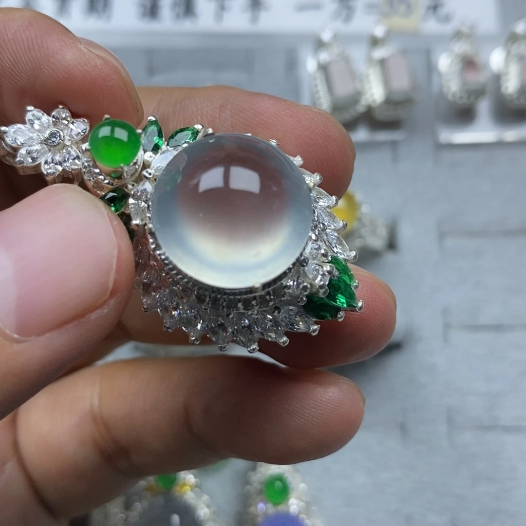 定制翡翠未镶嵌玻璃种16.3mm