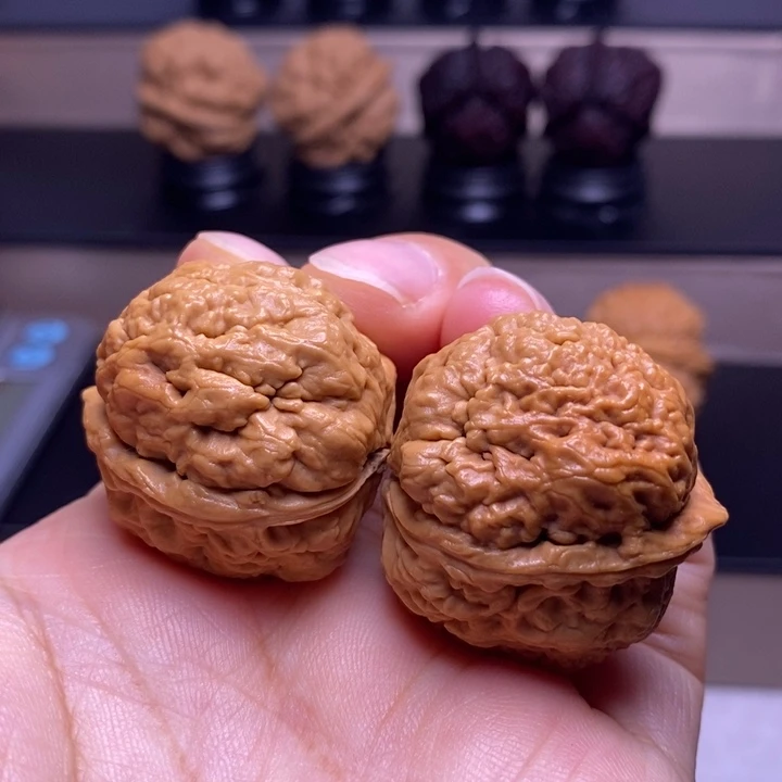 把件文玩核桃凤眼舍利35