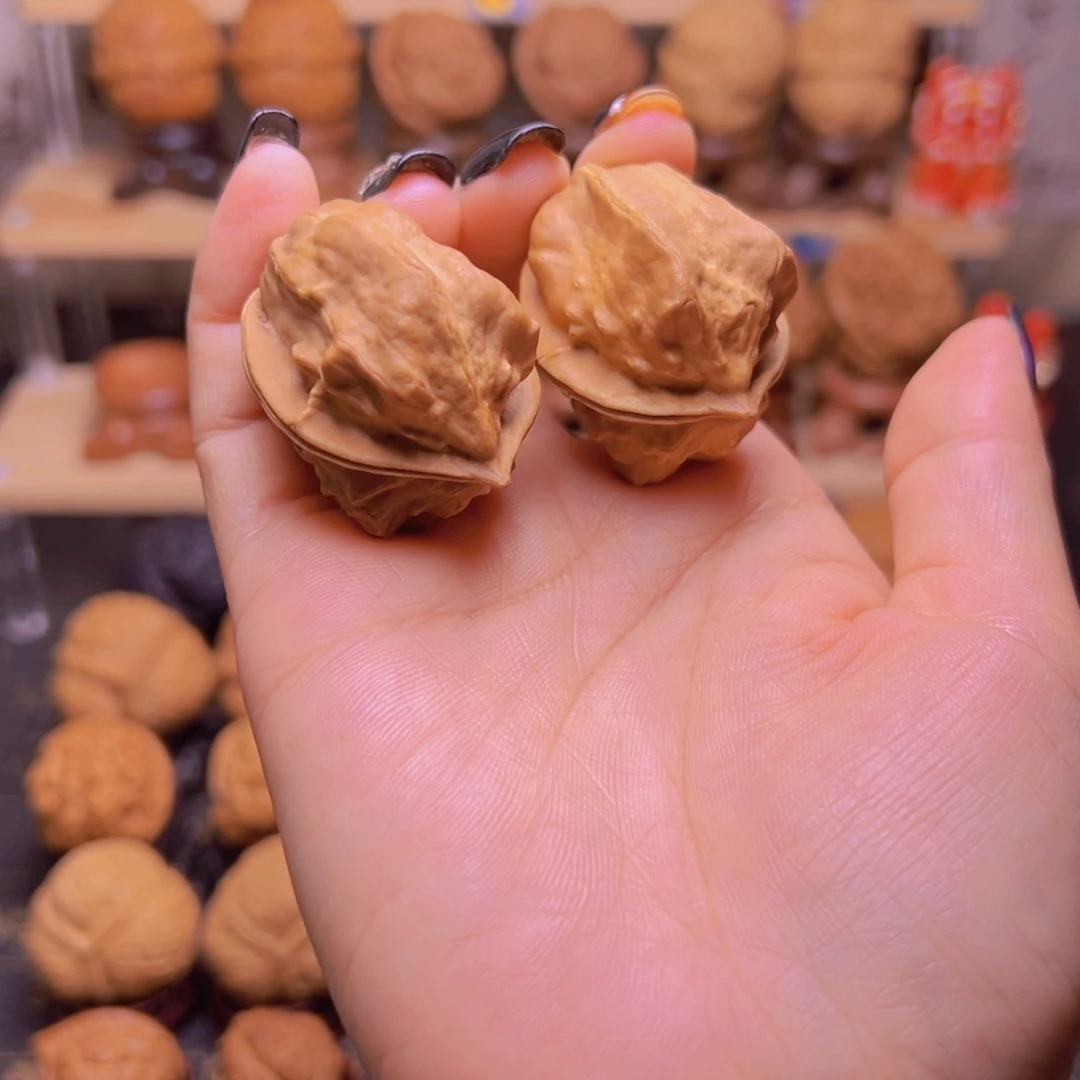 吊坠桃核甲壳虫H18、35……