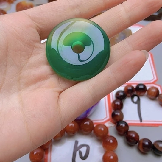 【闪购商品】合金玛瑙/玉髓珠宝奇石温**待