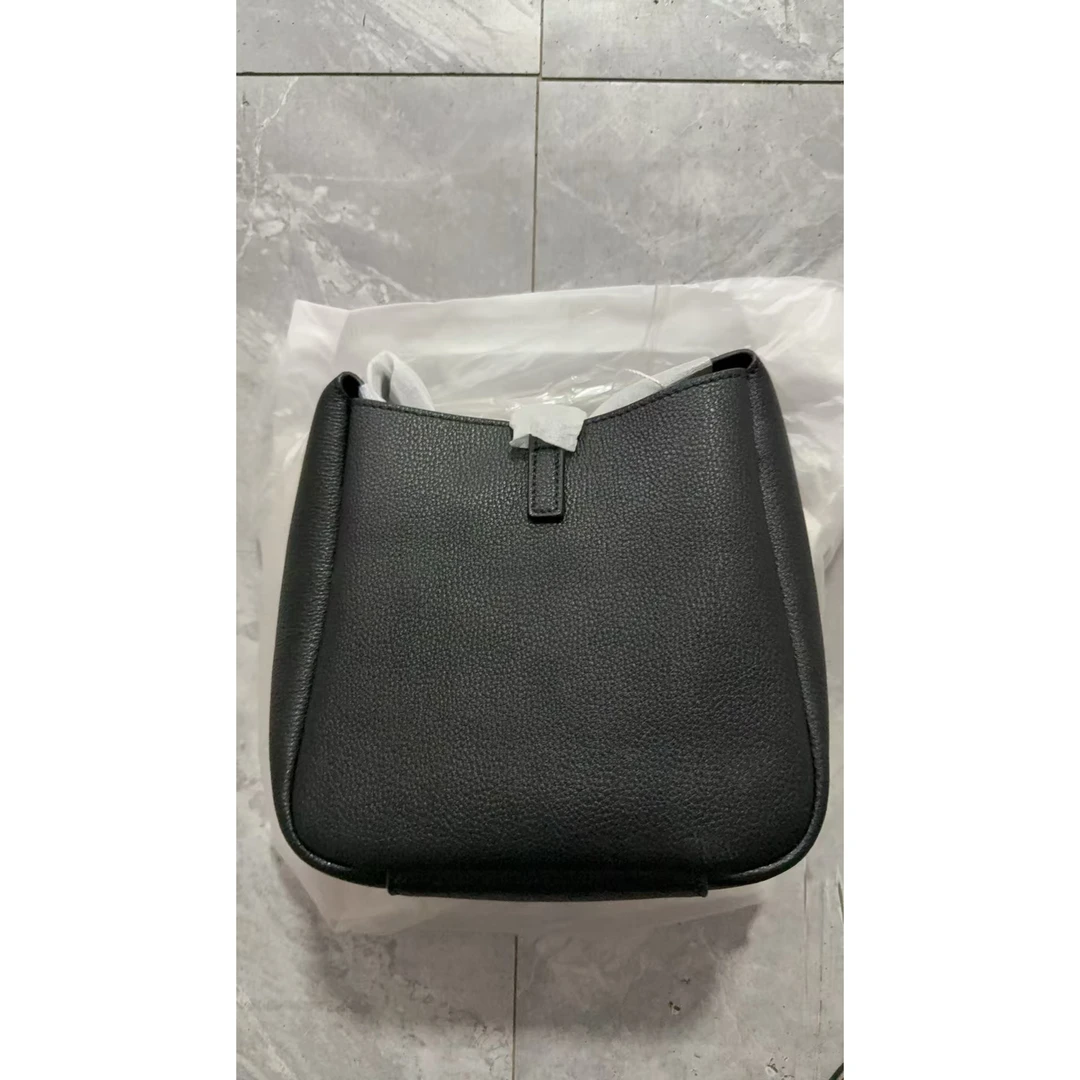 7030黑色【清货有瑕】时尚轻奢百搭气质女包