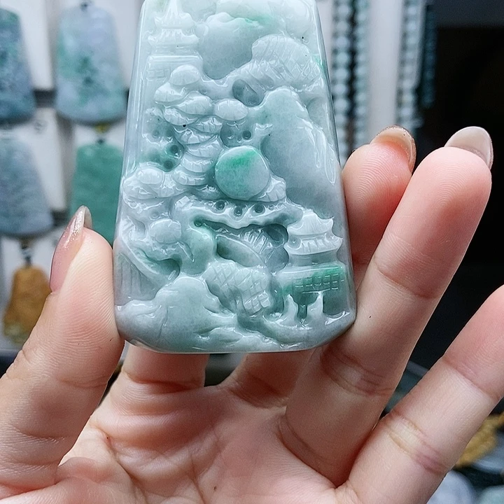翡翠未镶嵌颈饰翡翠