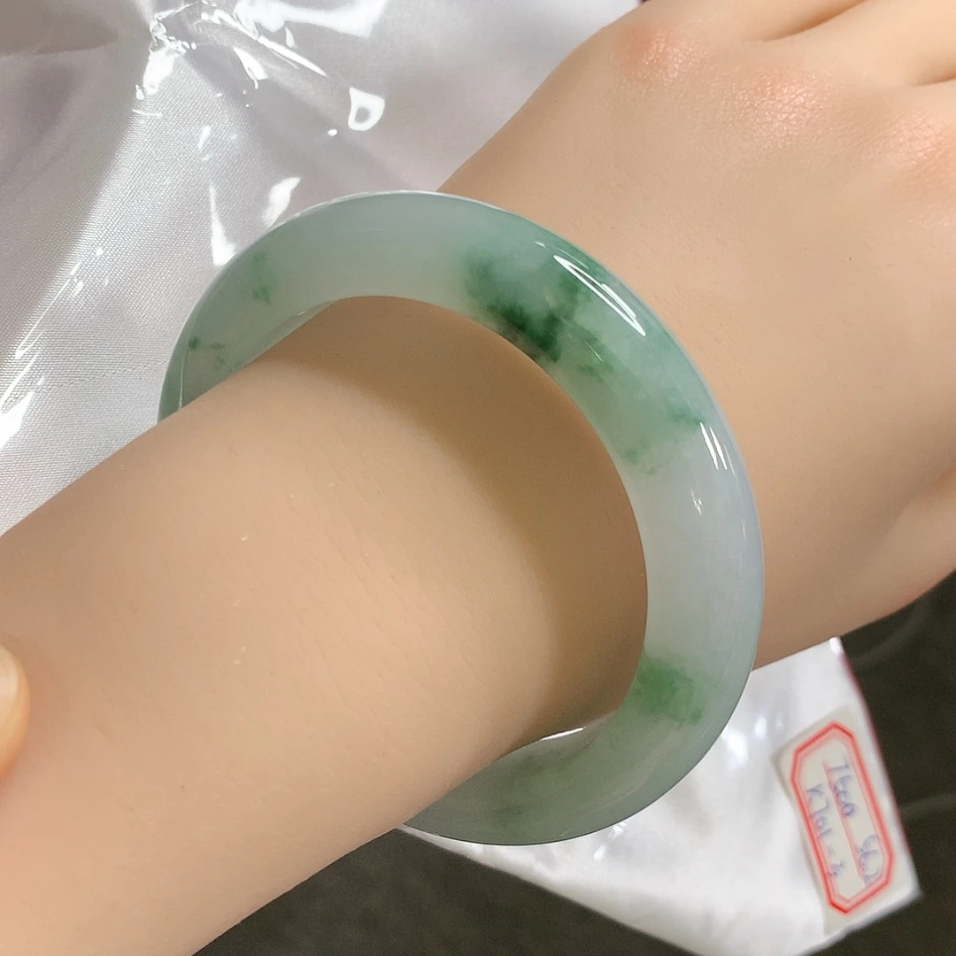 未镶嵌手镯翡翠 正圈①①⑦
