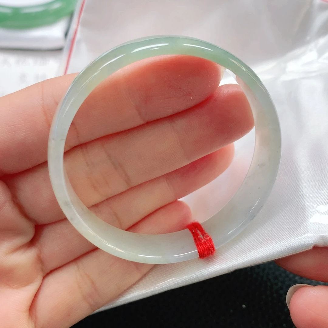 未镶嵌手镯翡翠51公主镯