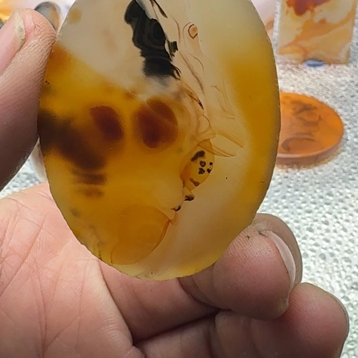 玛瑙/玉髓合金珠宝奇石