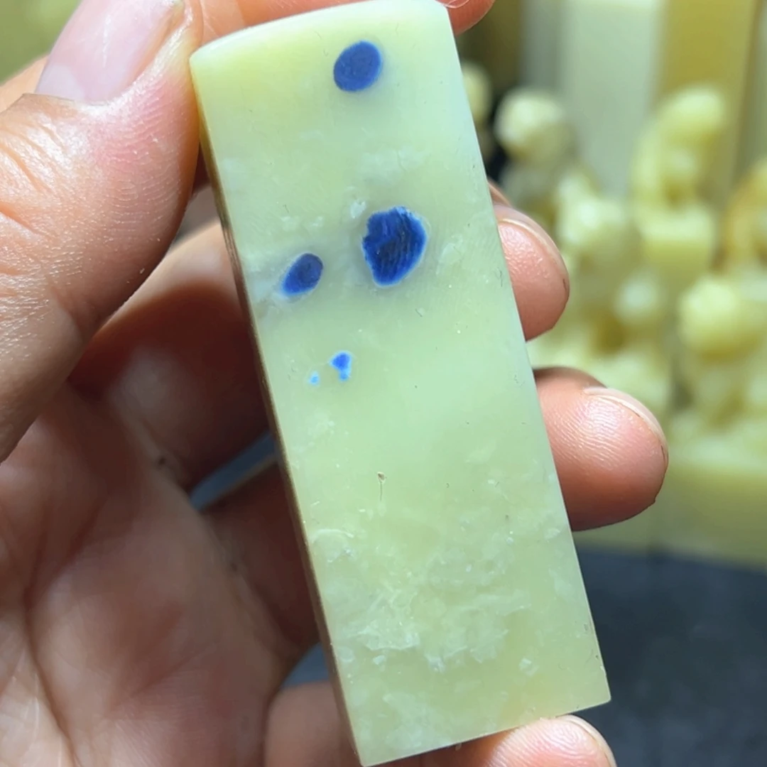 青田石青田封门蓝星