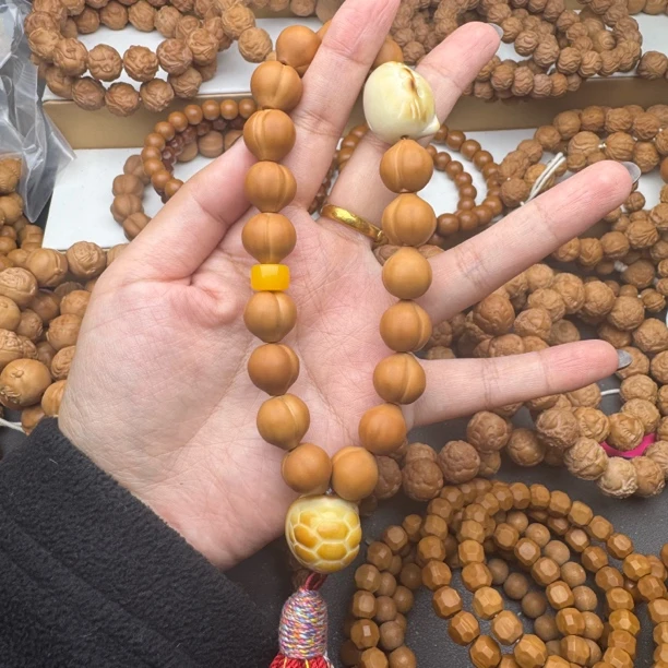 猴头聚宝盆13-14mm精工柯基屁桃深沟原色手持（配饰指定需联系客服