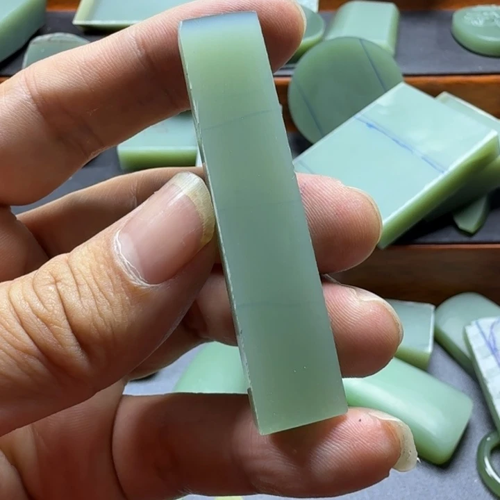 定制和田玉和田玉宝剑未镶嵌W****g