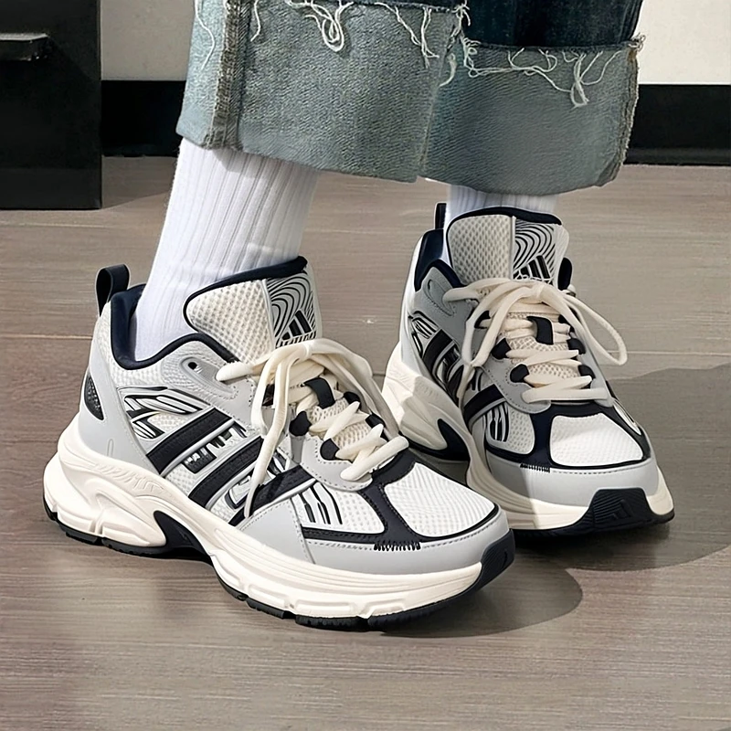 【流光风】阿迪达斯人生跑鞋男鞋女鞋轻便透气跑步鞋运动鞋JQ0255