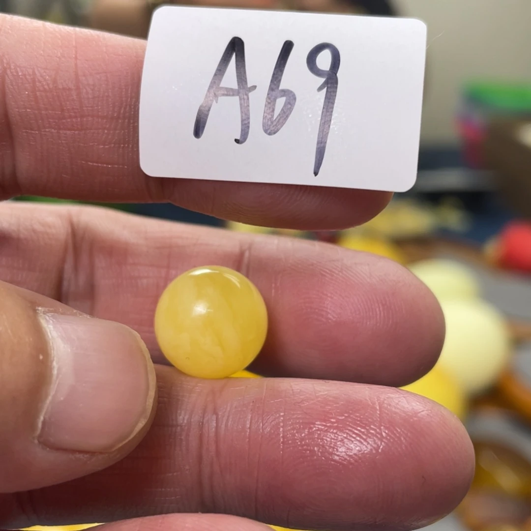 手链琥珀未镶嵌多样性发，发其中一件