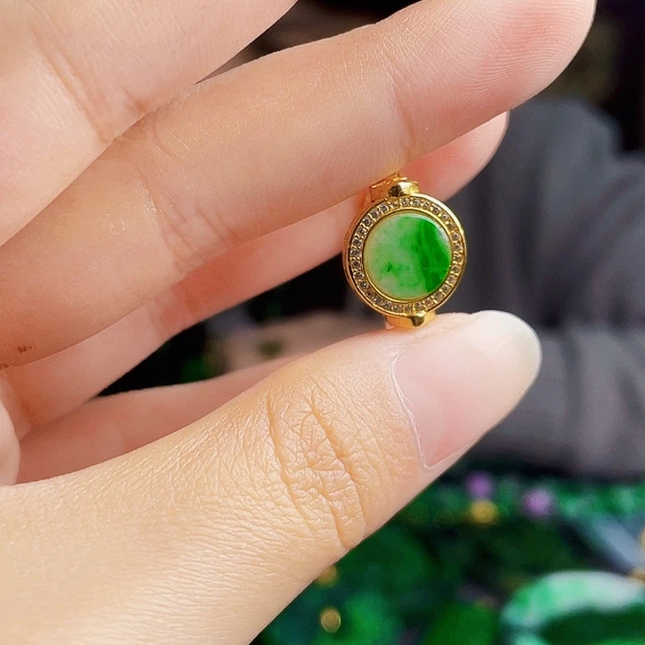 翡翠银S925镶嵌颈饰多样性