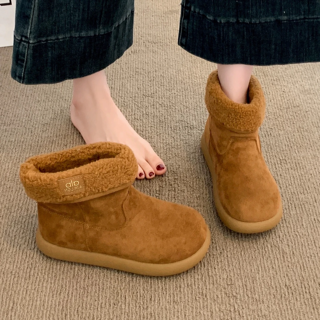 新款时尚百搭加绒防滑短筒雪地靴女冬季保暖防寒