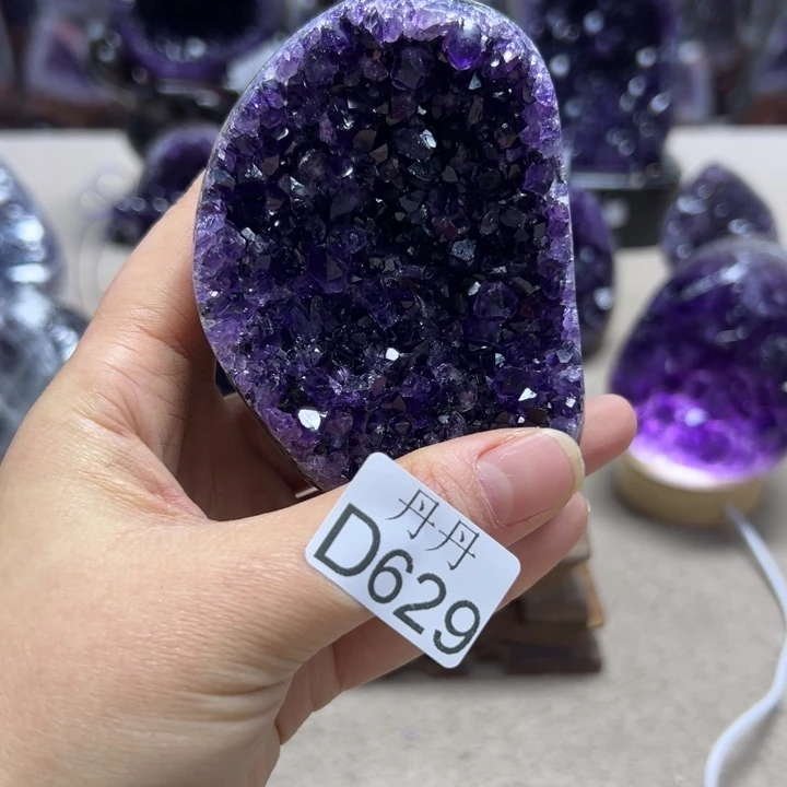 水晶大型摆件（非配饰）未镶嵌