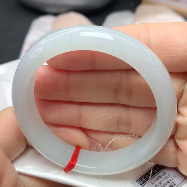 翡翠手镯未镶嵌545455555