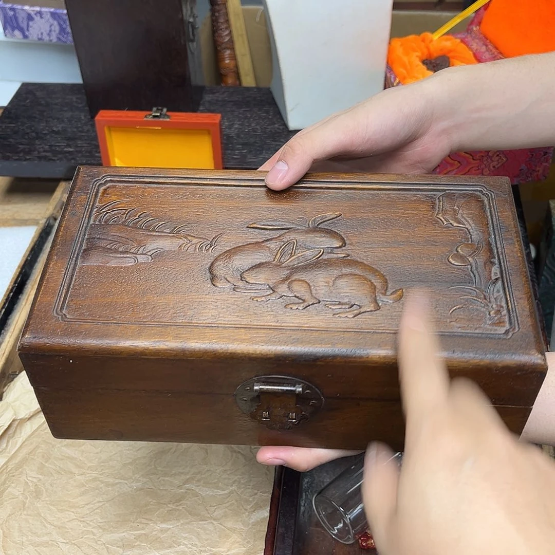 大叶紫檀（黑酸枝木类）