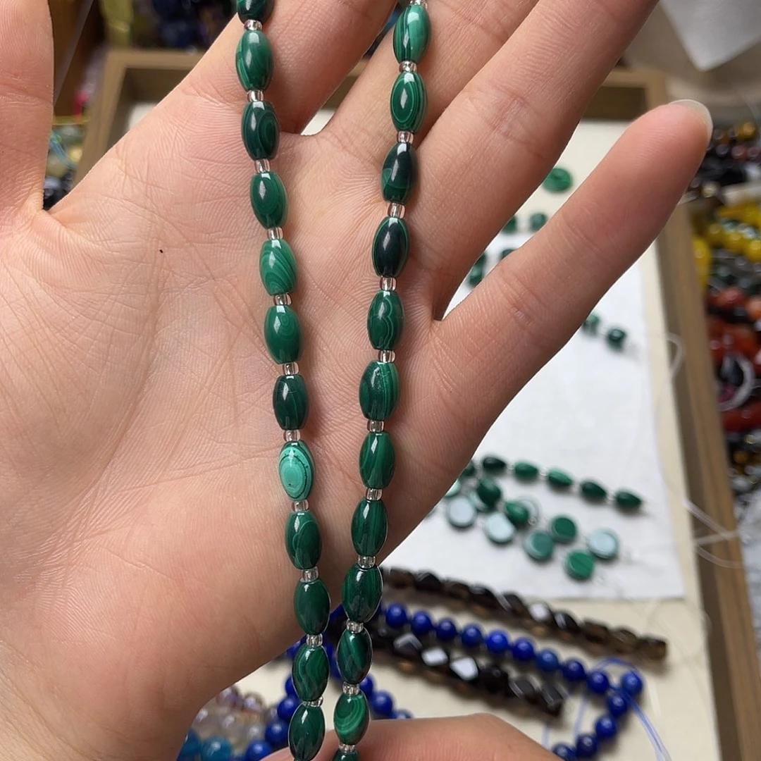 玛瑙/玉髓未镶嵌珠宝半成品6×10孔雀石米珠一条