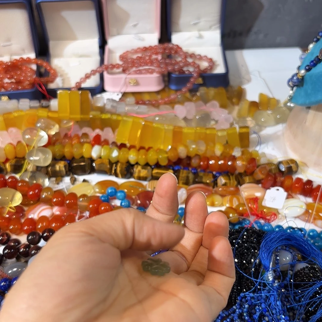 玛瑙/玉髓合金珠宝半成品四叶草和田玉一个