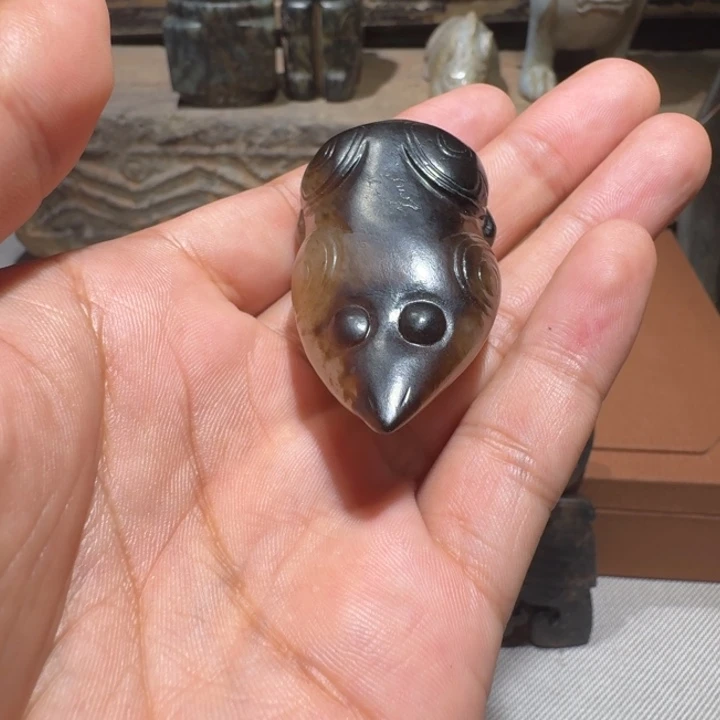 依***古和田玉（糖玉）未镶嵌挂件