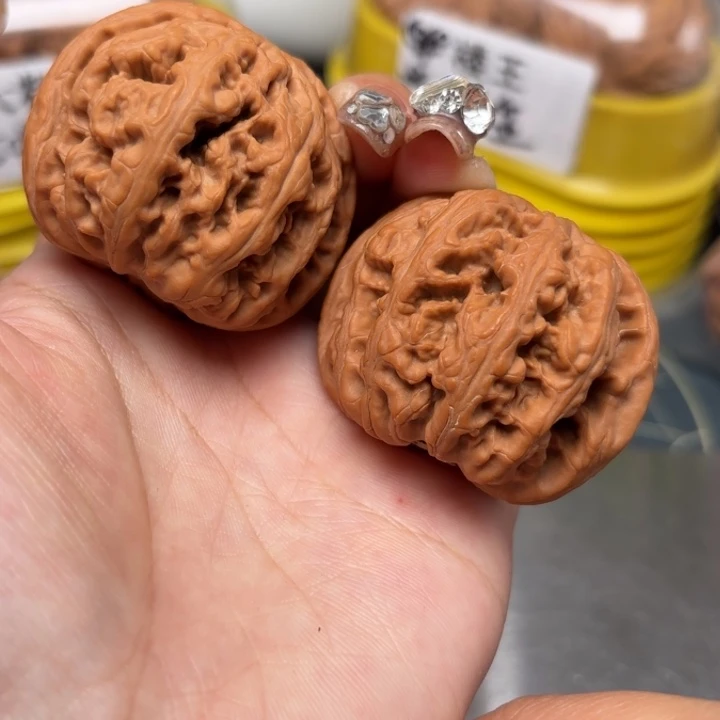 文玩核桃吊坠45-32506-02