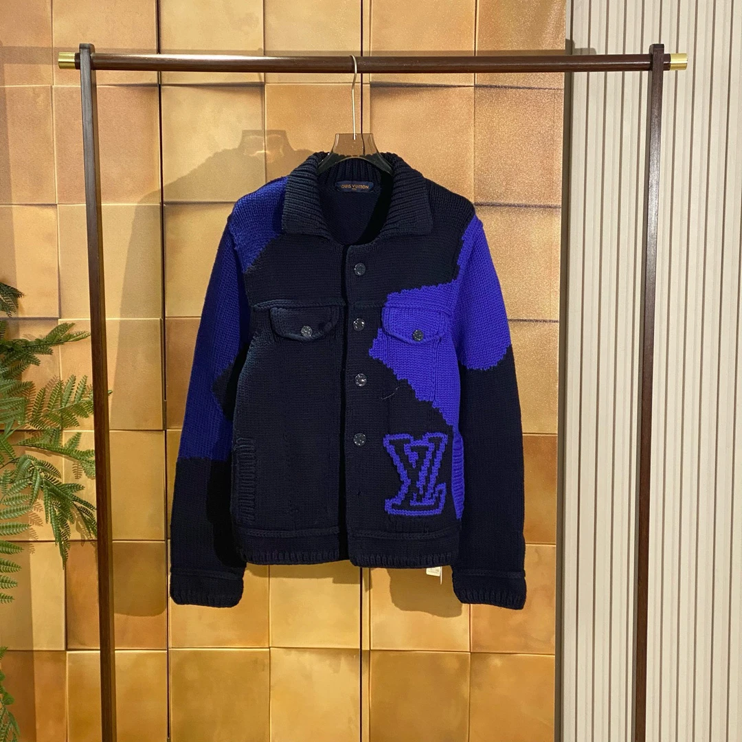 Louis Vuitton 爆款蓝紫嵌花字母logo毛衣外套/xl码/99新/27687