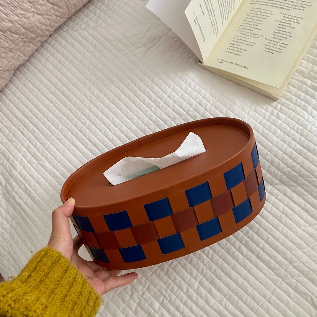 高级感纸巾盒复古编织棋盘格餐厅茶几轻奢高颜值高档皮质抽纸盒