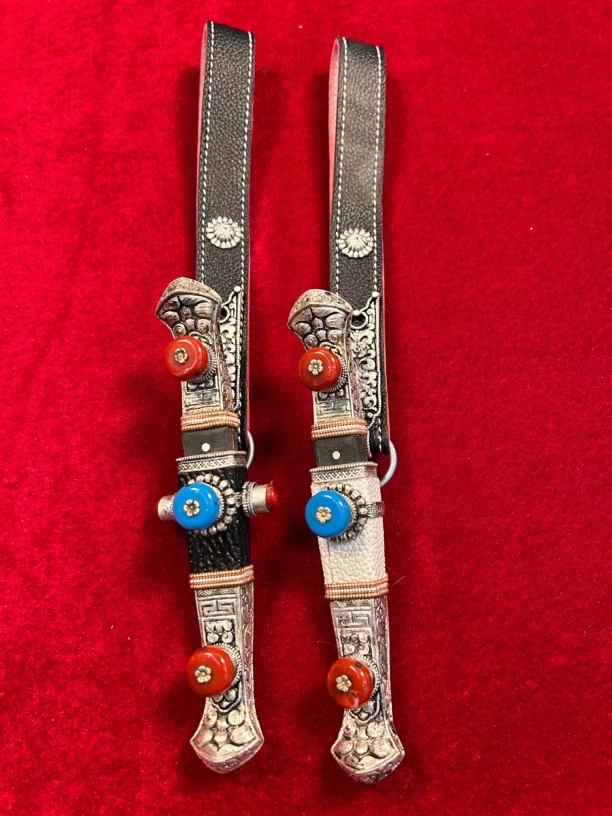 藏族特色白铜手工镀银女款挂件藏式