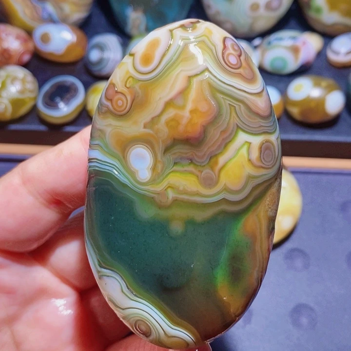 未镶嵌玛瑙/玉髓珠宝半成品88