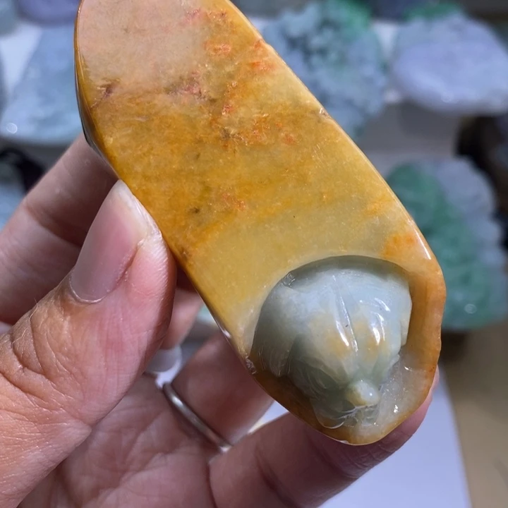 【闪购商品】颈饰未镶嵌翡翠狗