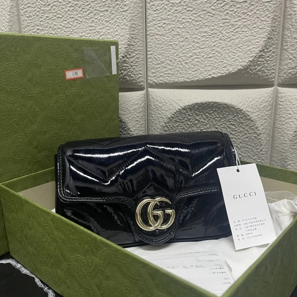 古驰/包包/未使用/市场价21800/250914YX0017