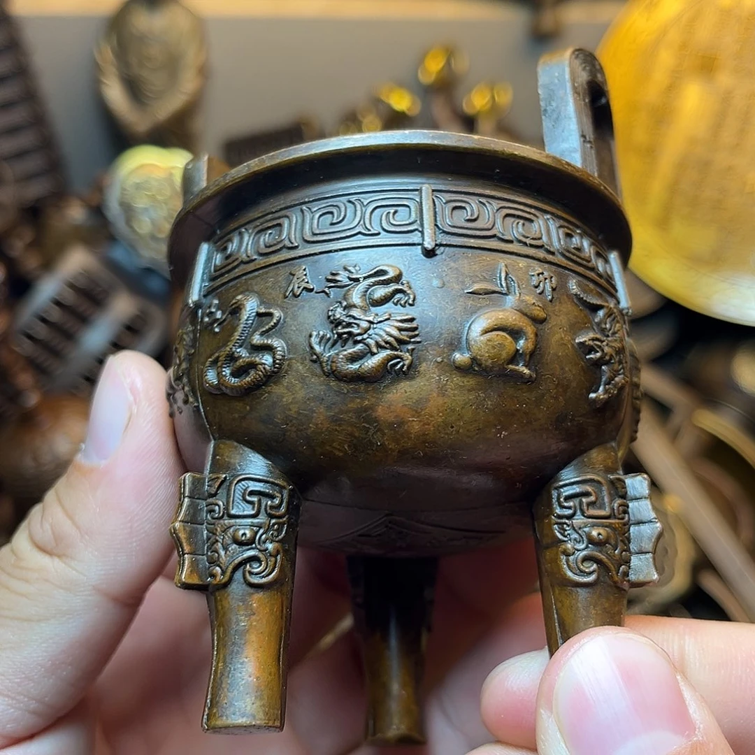 精美铜器工艺品等