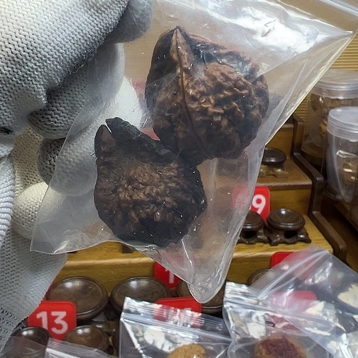 文玩核桃把件金蟾塔
