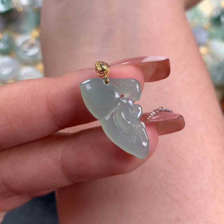 翡翠颈饰18K金镶嵌花仙子