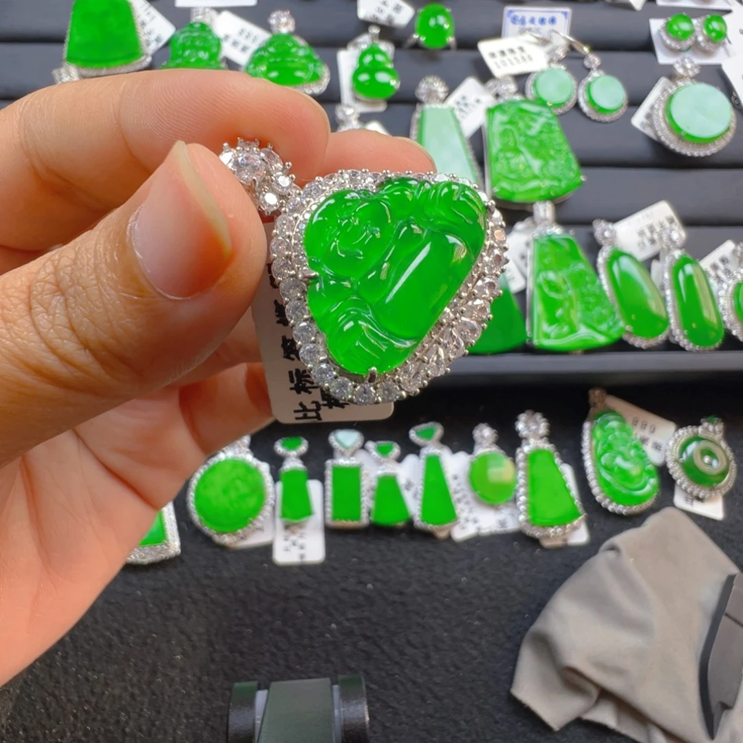 翡翠银S925镶嵌颈饰